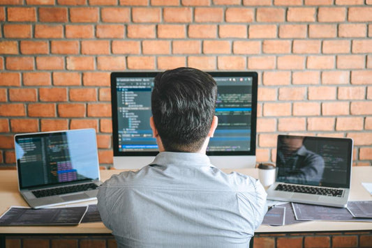 Clear Communication: Keep Employees Informed About Company Goals and Changes