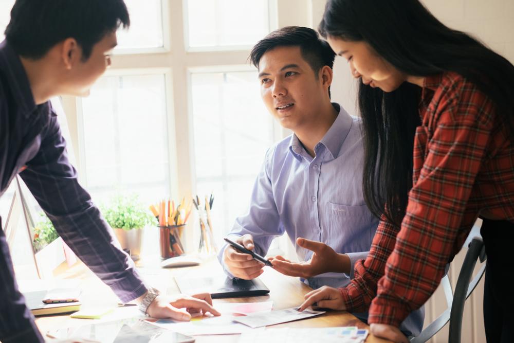 Enhance Customer Support with AI Chatbots & Virtual Assistants